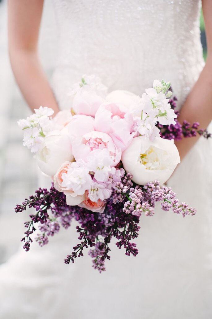 La pivoine : la fleur la plus romantique pour votre bouquet de mariage !