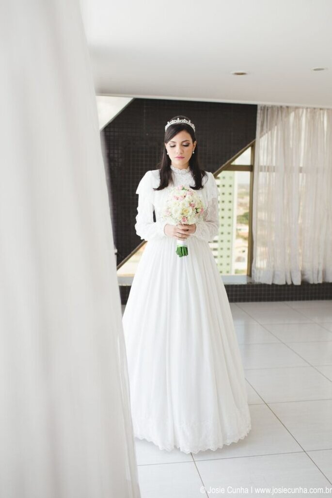 Vestido de noiva modesto