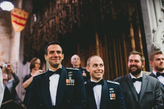 Real Wedding: Una boda hermosa con un Capitán de la Fuerza Aérea vestido de novio - Foto BRAUN Photography