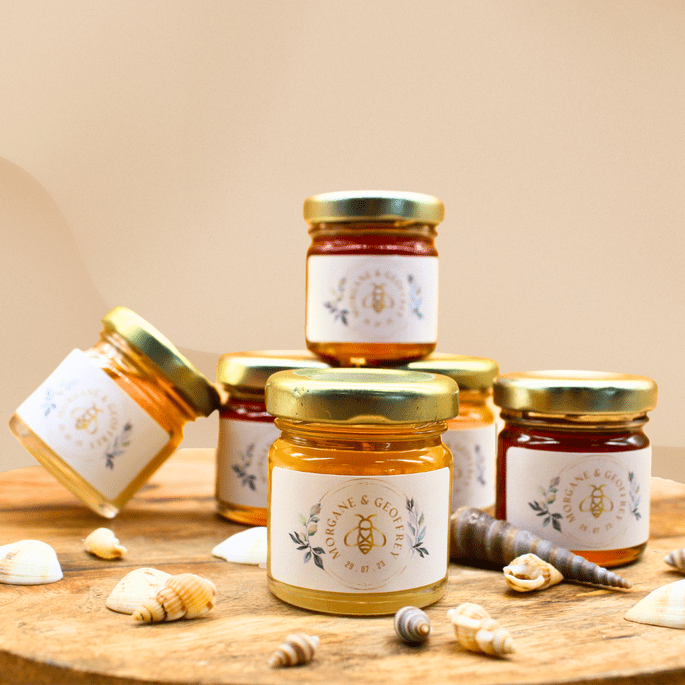 pots de miel avec étiquette personnalisable