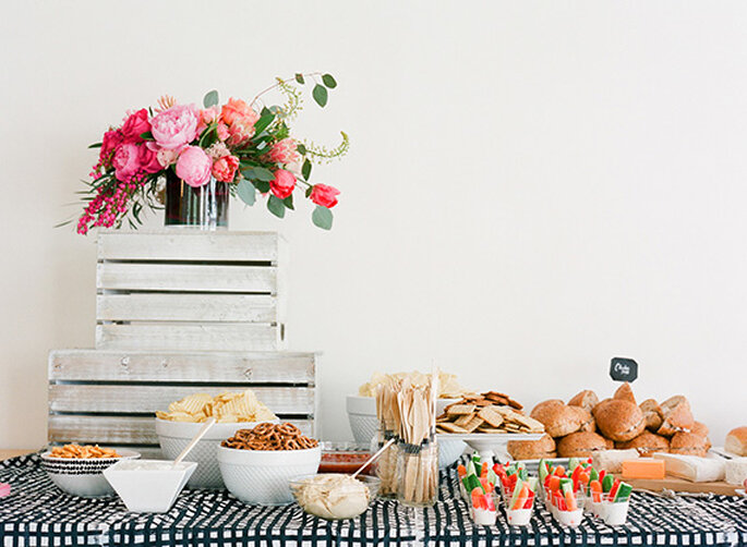 Cómo decorar un brunch de boda al aire libre -Sherri Koop