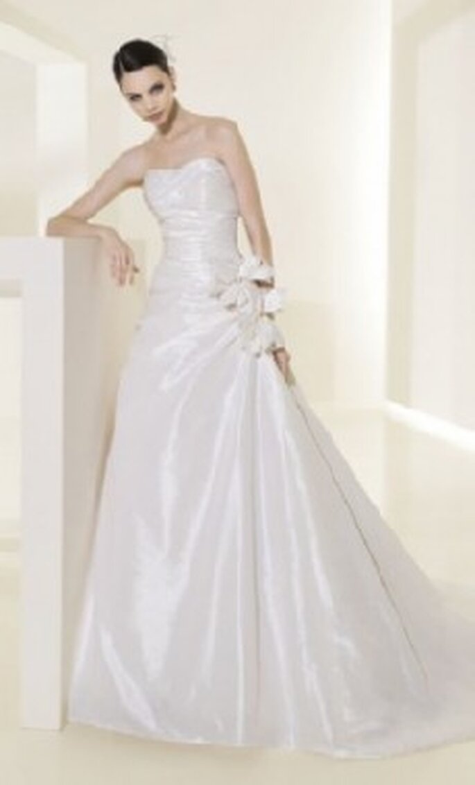 Colección de vestidos de novia de corte princesa Atelier Diagonal 2011