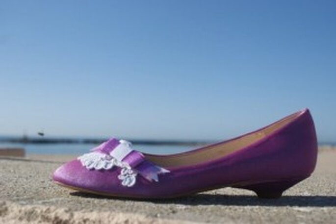 Zapato de novia morado - Mademoiselle Rose