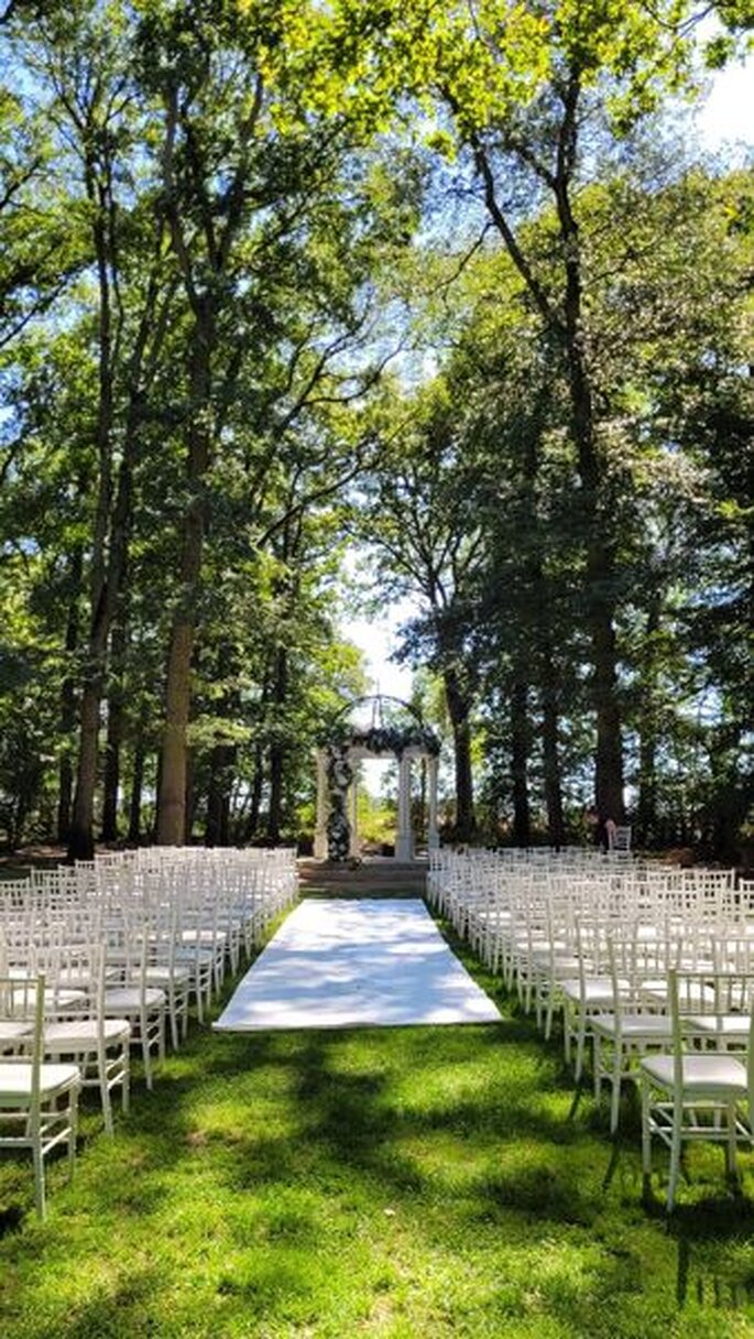 Cérémonie de mariage en plein air