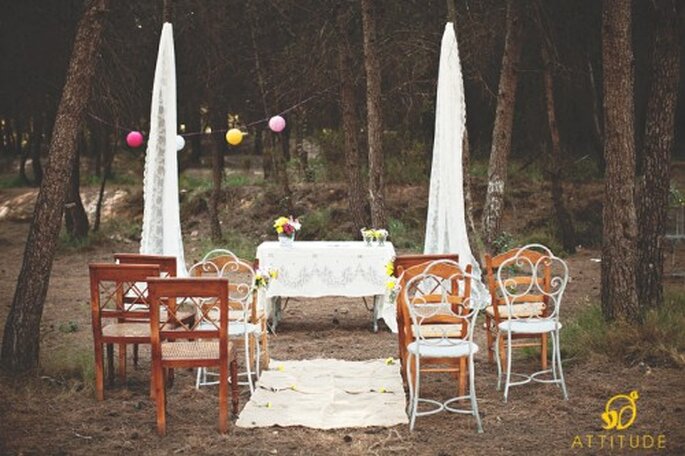 Eine Hippie-Hochzeit ist besonders im Freien authentisch – Foto: attitude