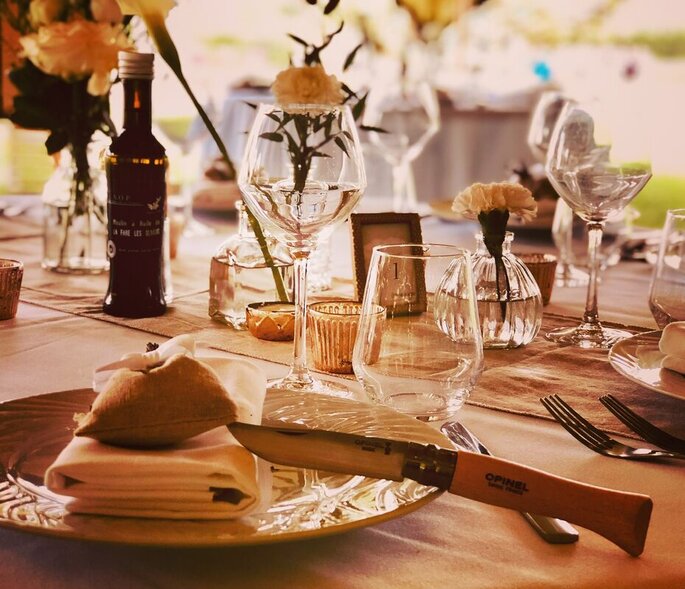 Arts de la table pour un repas de mariage
