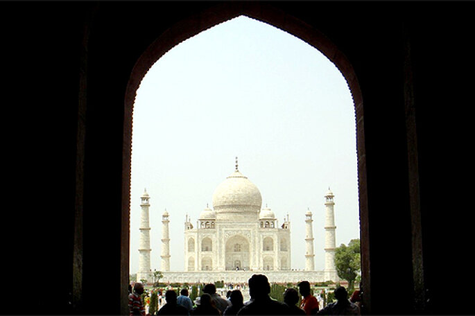 El Taj Mahal, en India, uno de los destinos más visitados por las parejas en luna de miel. Foto: Airknight 