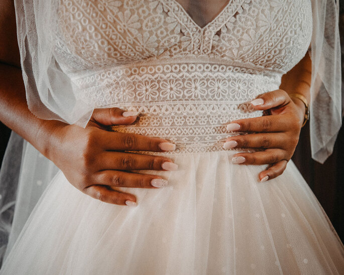 Pormenor do vestido de noiva