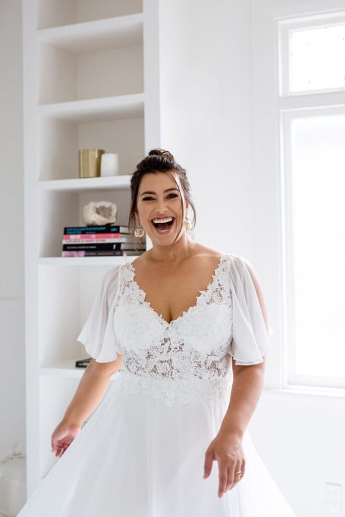 Vollkommen.Braut. - The Curvy Bridal Boutique