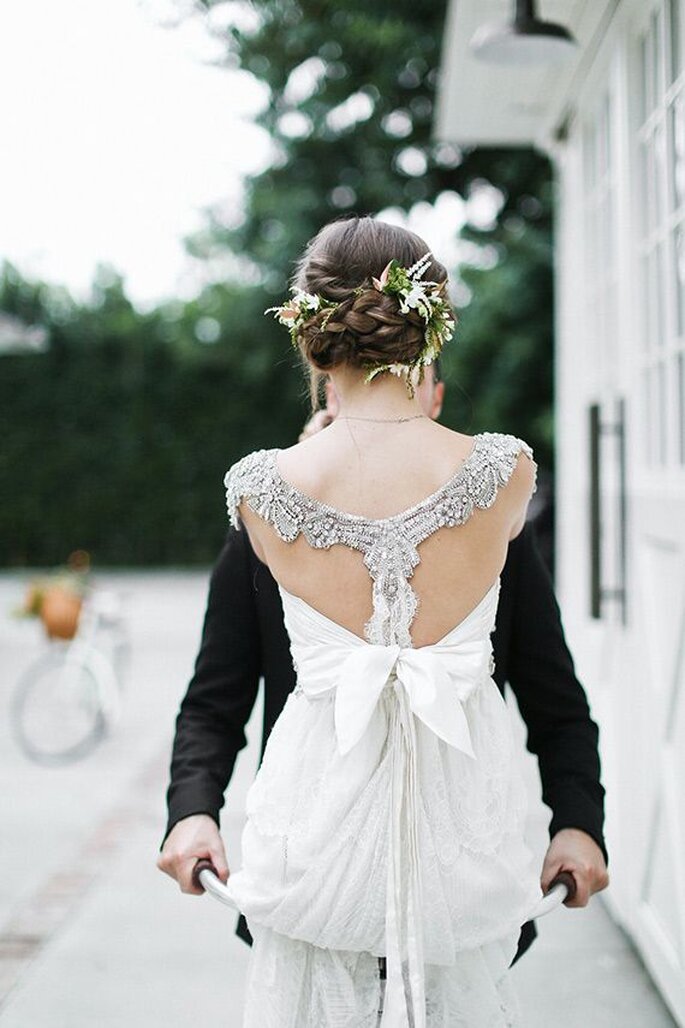 5 formas de llevar flores naturales en tu peinado de novia