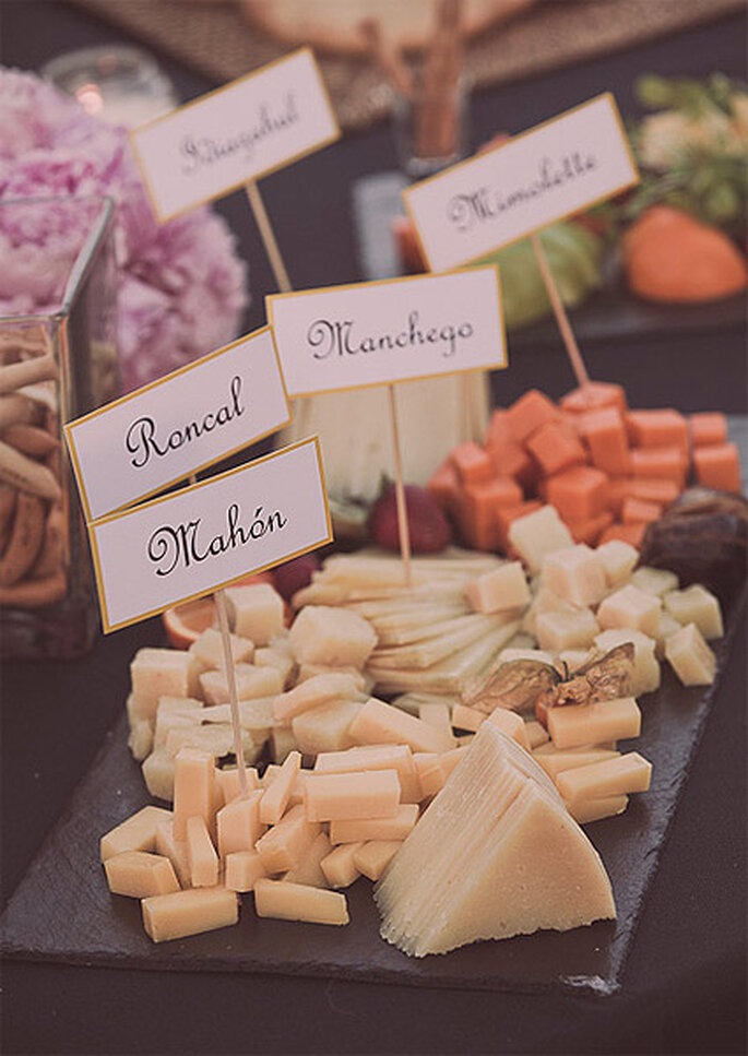 Uno de los bodegones de la boda, de quesos artesanos. Foto: Adrián Tomadín