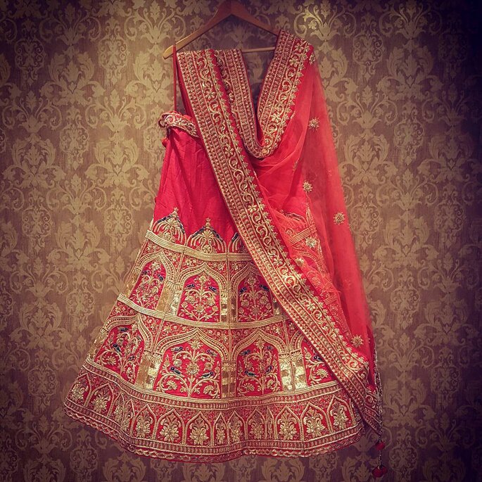 Lashkaraa Hot Pink Multi Floral Printed Lehenga on Marmalade | The  Internet's Best Brands