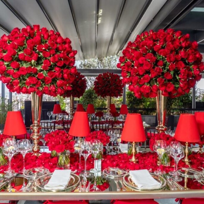 decoración en rojo boda 