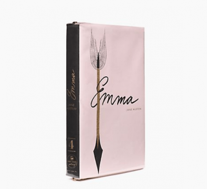 Bolso de fiesta con forma de libro "Emma" de Jane Austen - Foto Kate Spade