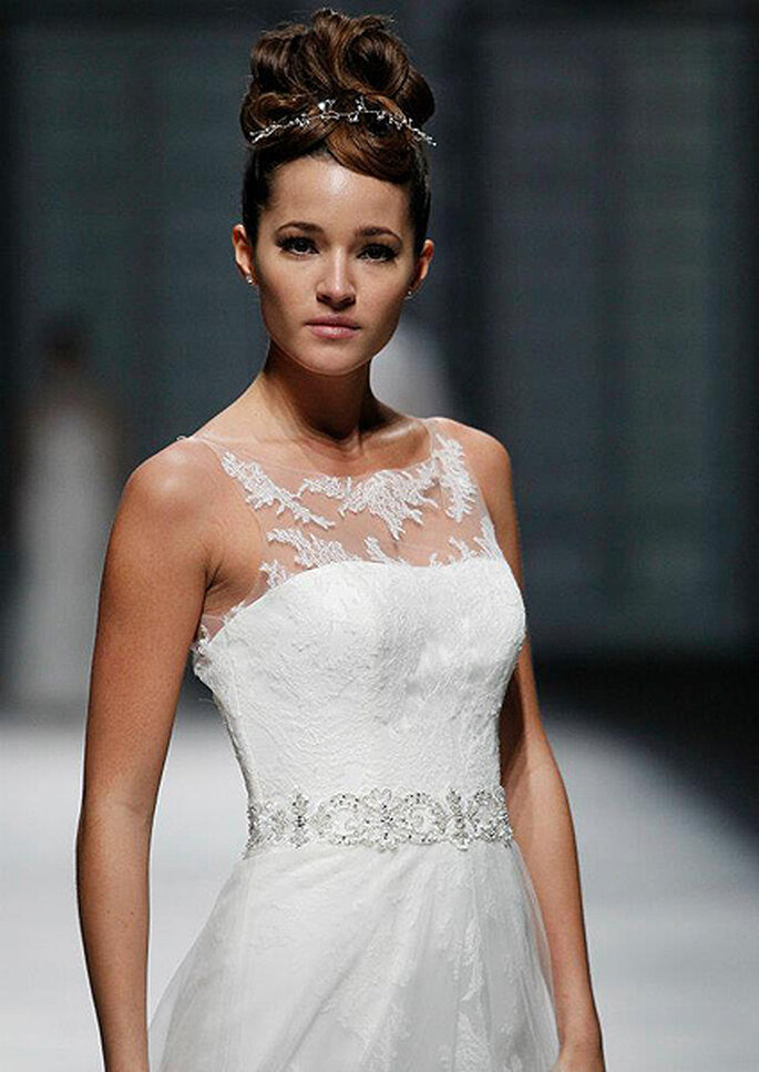 Die 5 schönsten Brautkleider aus Spitze Foto Sposa