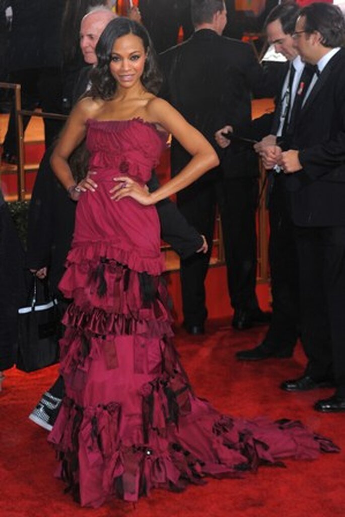 Zoe Saldana com um vestido exclusivo de Louis Vuitton
