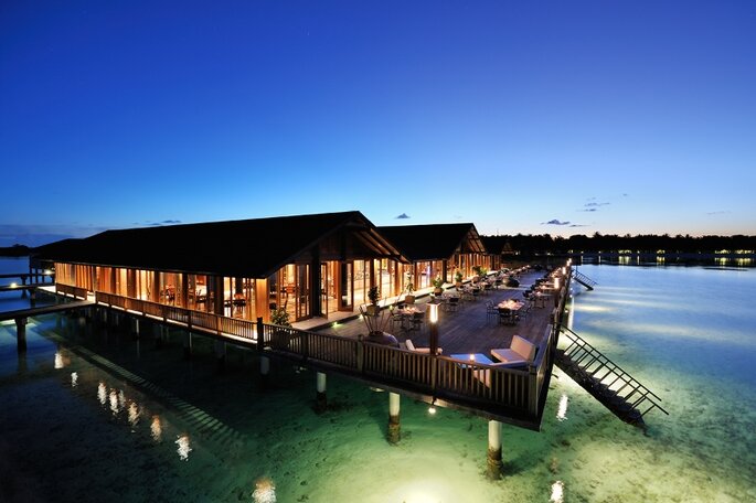Paradise Island Resort Spa