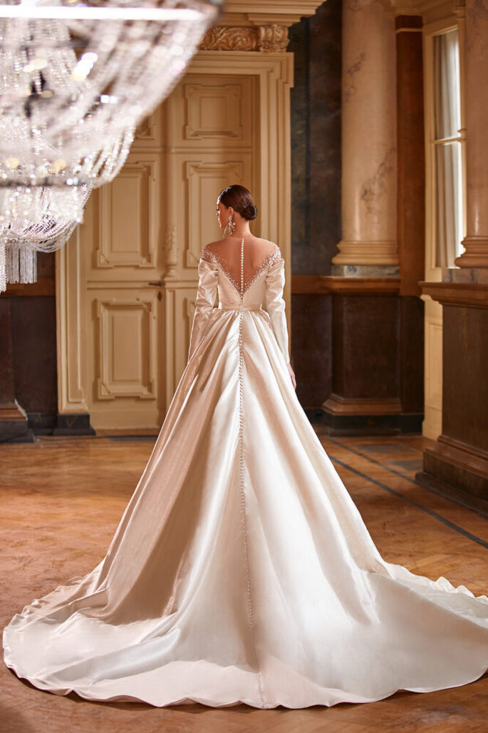 100 vestidos de novia con espalda descubierta: ¡sensualidad que cautiva!