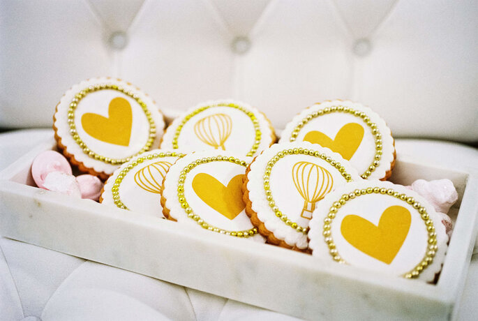 Cook & Cookies Hochzeitskekse mit Ballons und Herzen