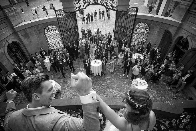 Schwarzweiss-Aufnahme bei einer Hochzeit von Thomas Hinder Fotografie