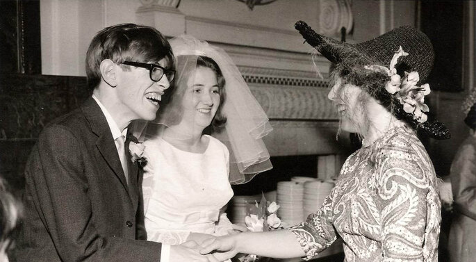 Remembering The Amazing Love Story Of Stephen Hawking And His Ex Wife Jane 2399