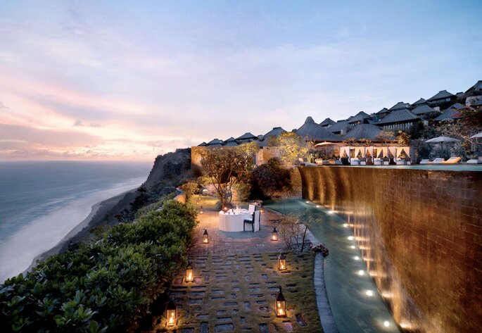 Bulgari Hotel Bali hotel em falésia em frente ao mar