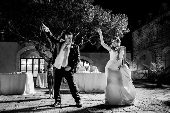 sposi che ballano