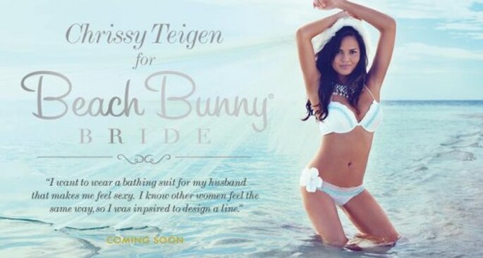 Chrissy Teigen diseñó la colección de trajes de baño para novia de Beach Bunny Swimwear