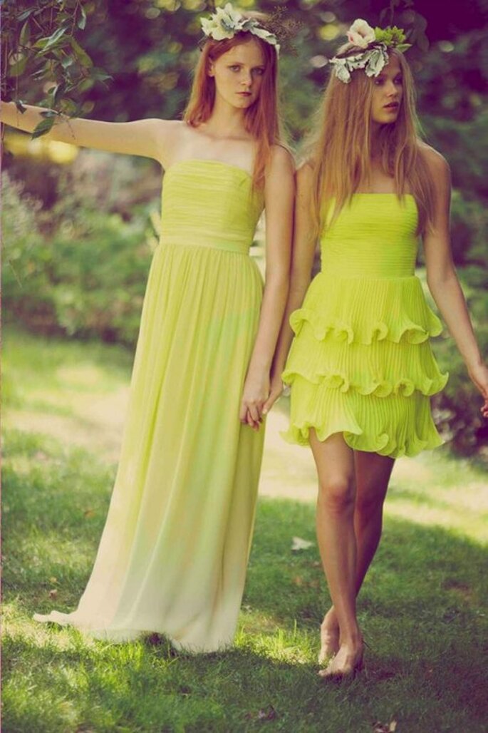 Vestidos de fiesta para boda en color amarillo vibrante - Foto Erin Fetherston