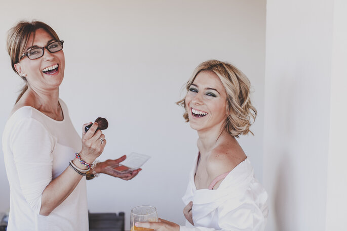 Wie hält das Make-up sicher während der ganzen Hochzeit? Foto: David de Biasi