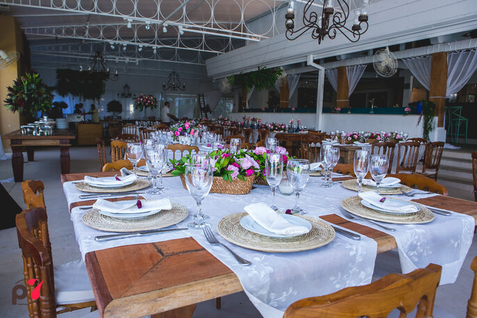 Local da cerimônia e da festa: Costa Verde Tabatinga Hotel - Foto: Produtora 7 SONY | Foto e Filme