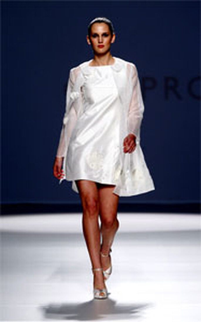 Robes de mariée Pronuptia 2011 par Elizabeth Barboza