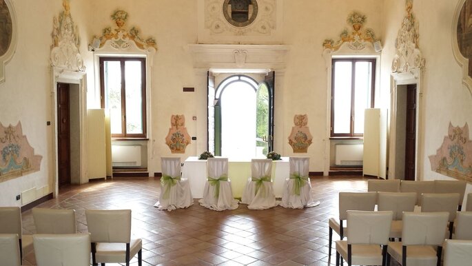 Villa Cariola, Innenraum mit Fresken, standesamtliche Trauung