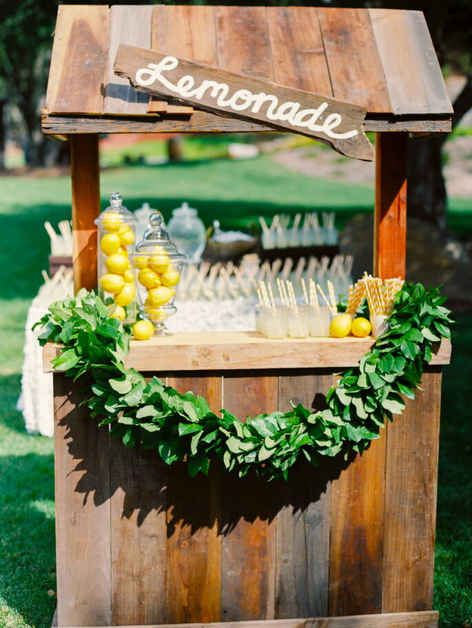 Laat jouw gasten hun eigen limonade maken! Credits: Danielle Poff Photography