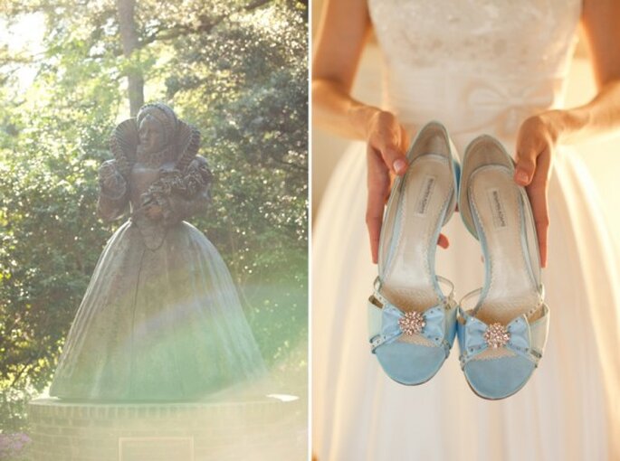 Azul polveado en tus zapatos de novia - Foto Andi Grant Photography