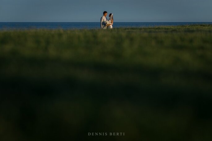 Real Wedding: La boda espectacular de Danielle y Kyle en Cabo del Sol con música de mariachi - Foto Dennis Berti