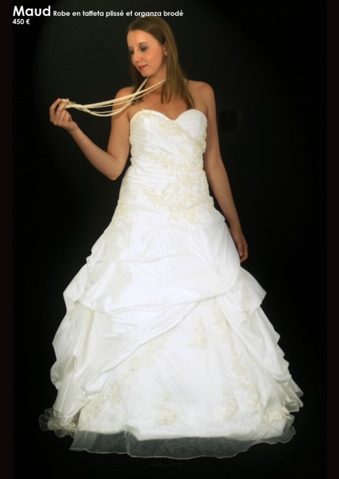 Au coeur d'un rêve : des robes de mariée personnalisables à un prix unique - Source : Au coeur d'un rêve, modèle Maud
