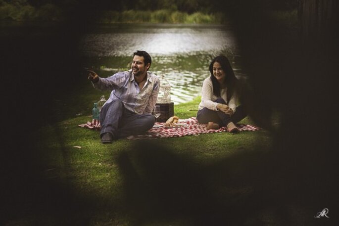 El picnic perfecto: La sesión pre boda de Angie y David - Foto Alfonso Ramos