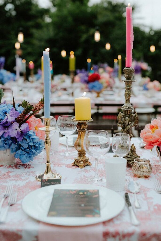 Eclectic Wedding Bunte Tischdekoration
