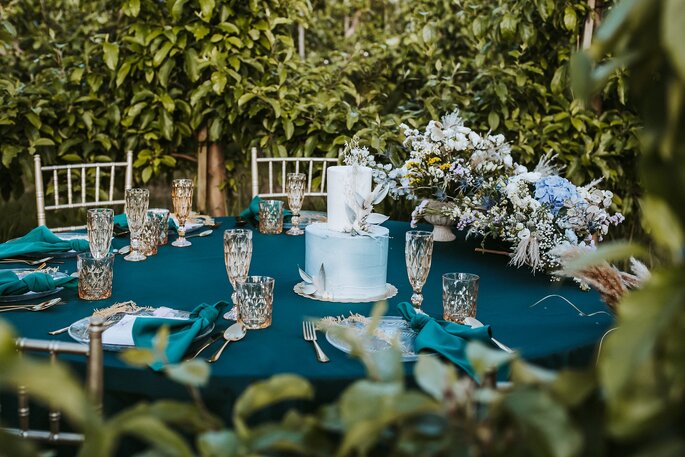 Przyjęcie weselne w ogrodzie - Fot: Studio Pomelo
