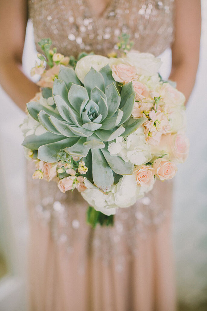 Una boda exótica decorada con cactus y suculentas - Dave Richards Photography