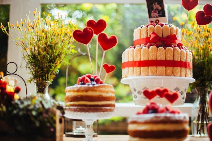 Bolo de casamento para mini wedding ou civil - naked cake