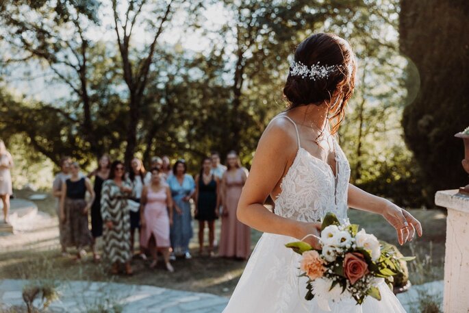 Lancer du bouquet de la mariée - Story by Ludi