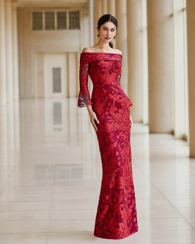 Vestido de renda store vermelho para casamento