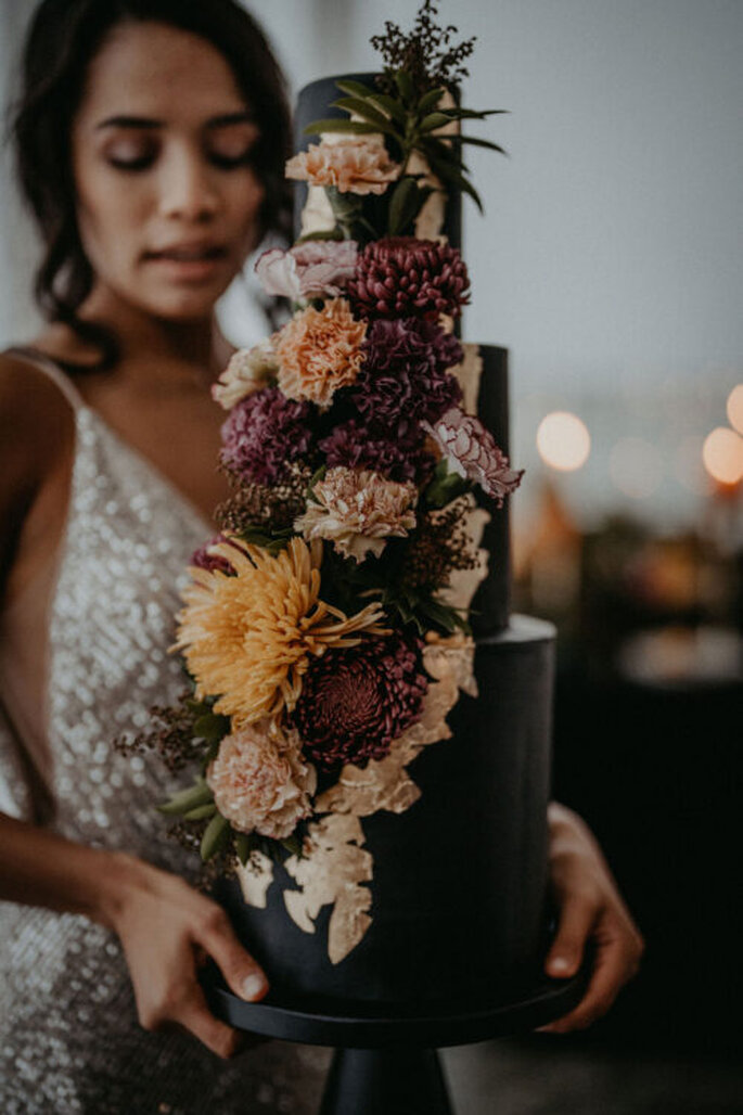 Hochzeitstorte Blumen Braut
