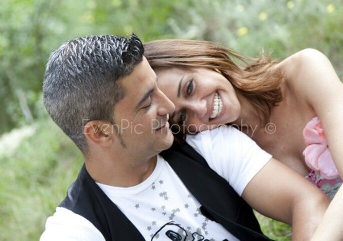 Miguel y Erika disfrutando de su momento pre-boda- Fotógrafo: EvenPic