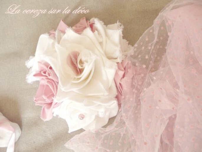 Bouquet de mariée en tissu rose