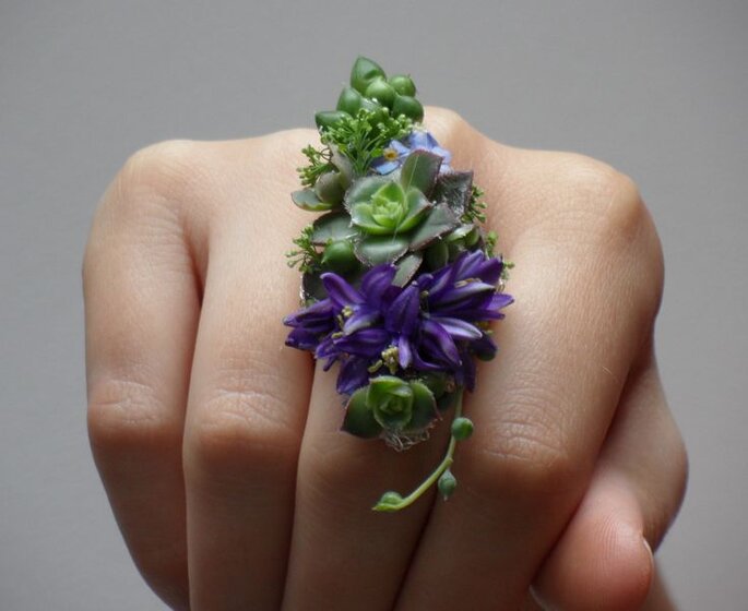 z corsage anel 