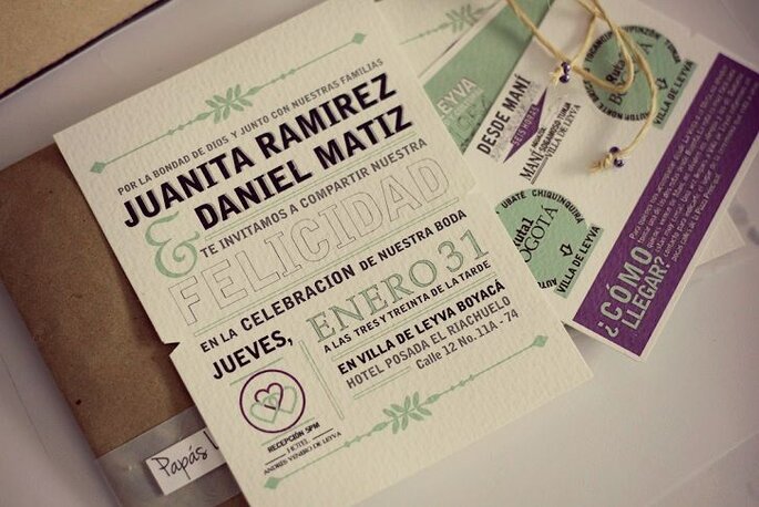 Invitaciones a la boda de Juanita y Daniel. Foto: Juya Photographer