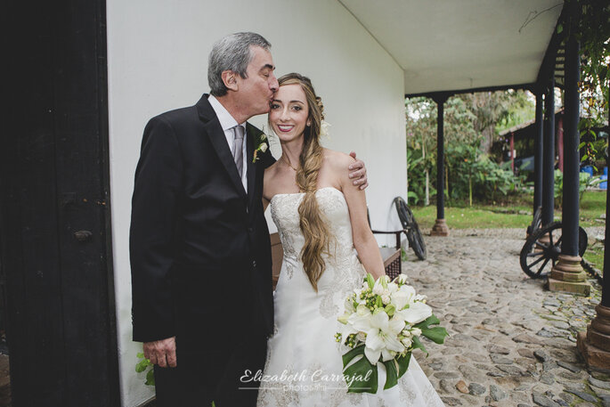 Elizabeth Carvajal & Alejandro Mejía - Photo & Film